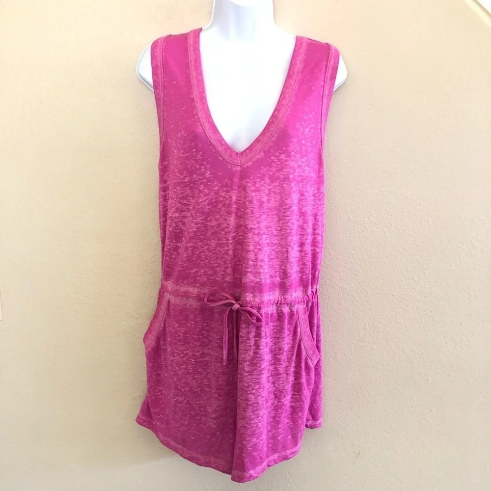 BECCA Woman’s Beach Date Romper V-Neck Plunge Back Cutout Beach Cover Up Size S